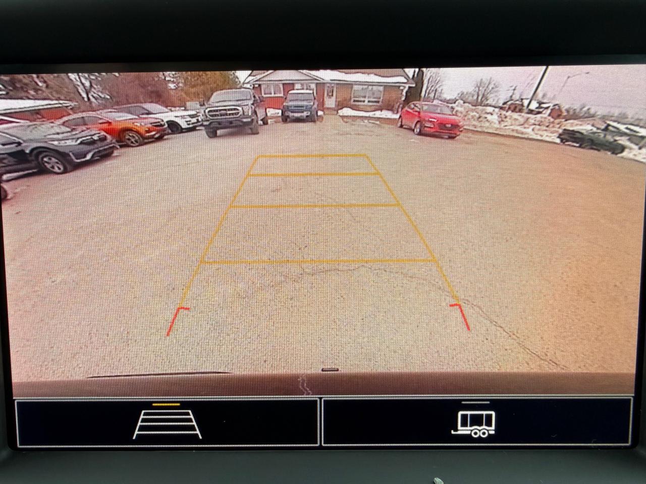 2022 Chevrolet Silverado 1500 Custom Trail Boss AutoStart! Heated Seat! CarPlay! Photo