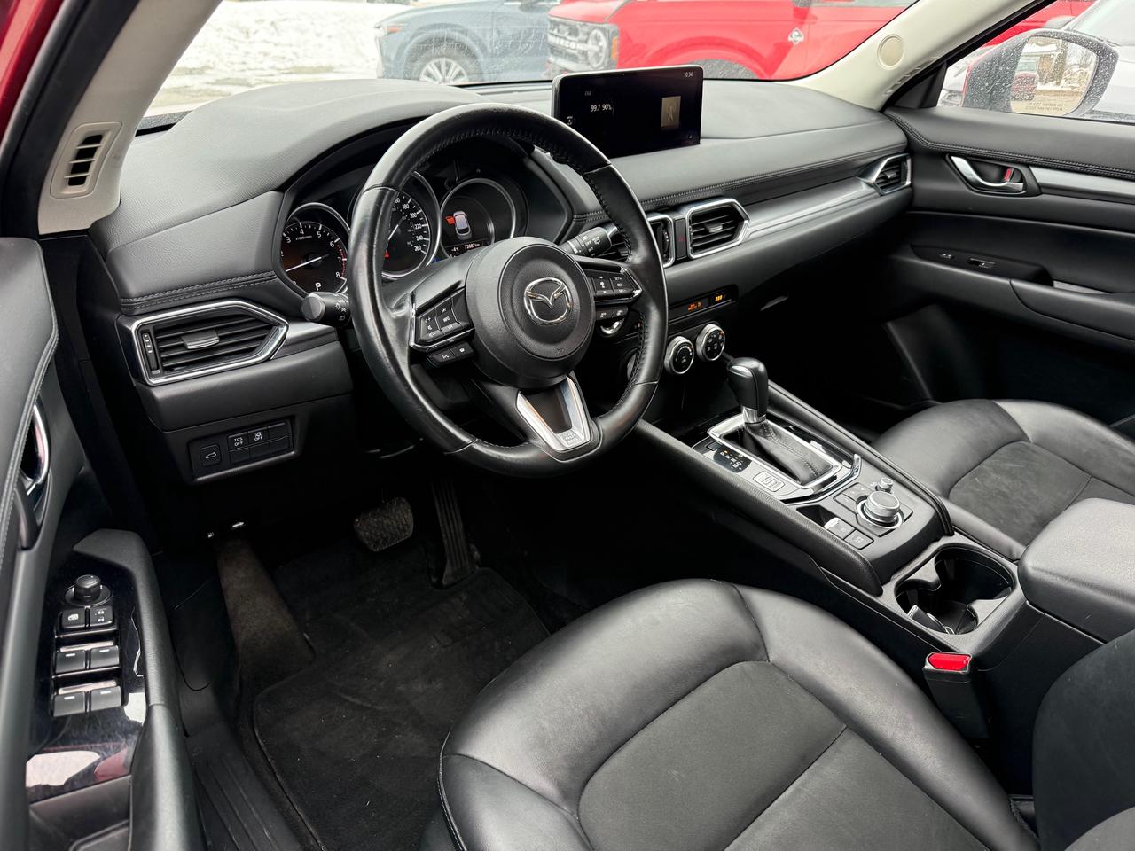 2021 Mazda CX-5 GS Heated Steering and Seats! Photo