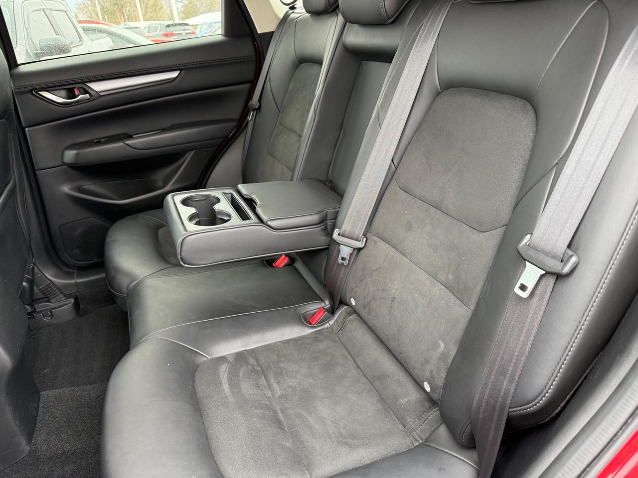 2021 Mazda CX-5 GS Heated Steering and Seats! Photo