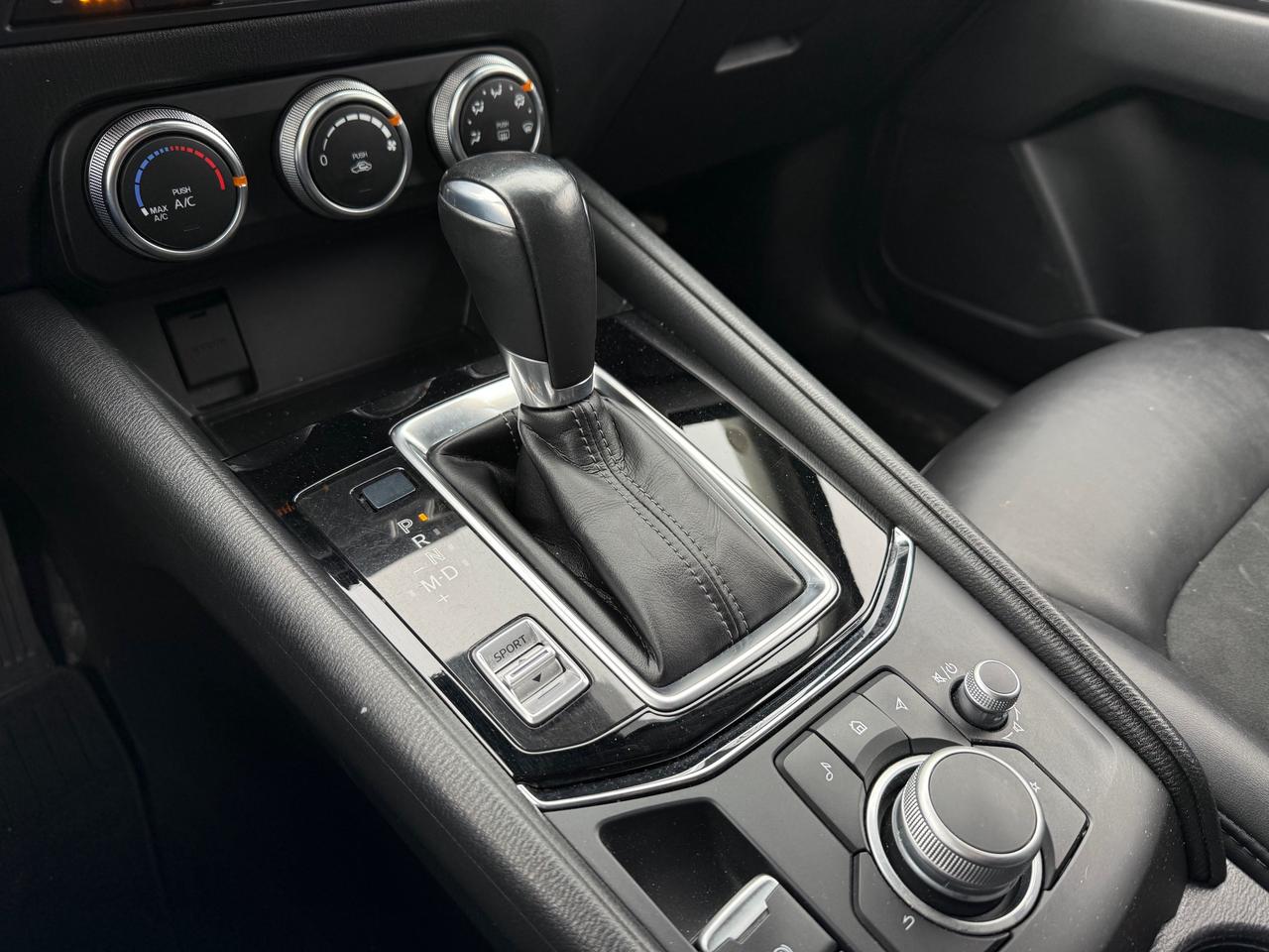 2021 Mazda CX-5 GS Heated Steering and Seats! Photo