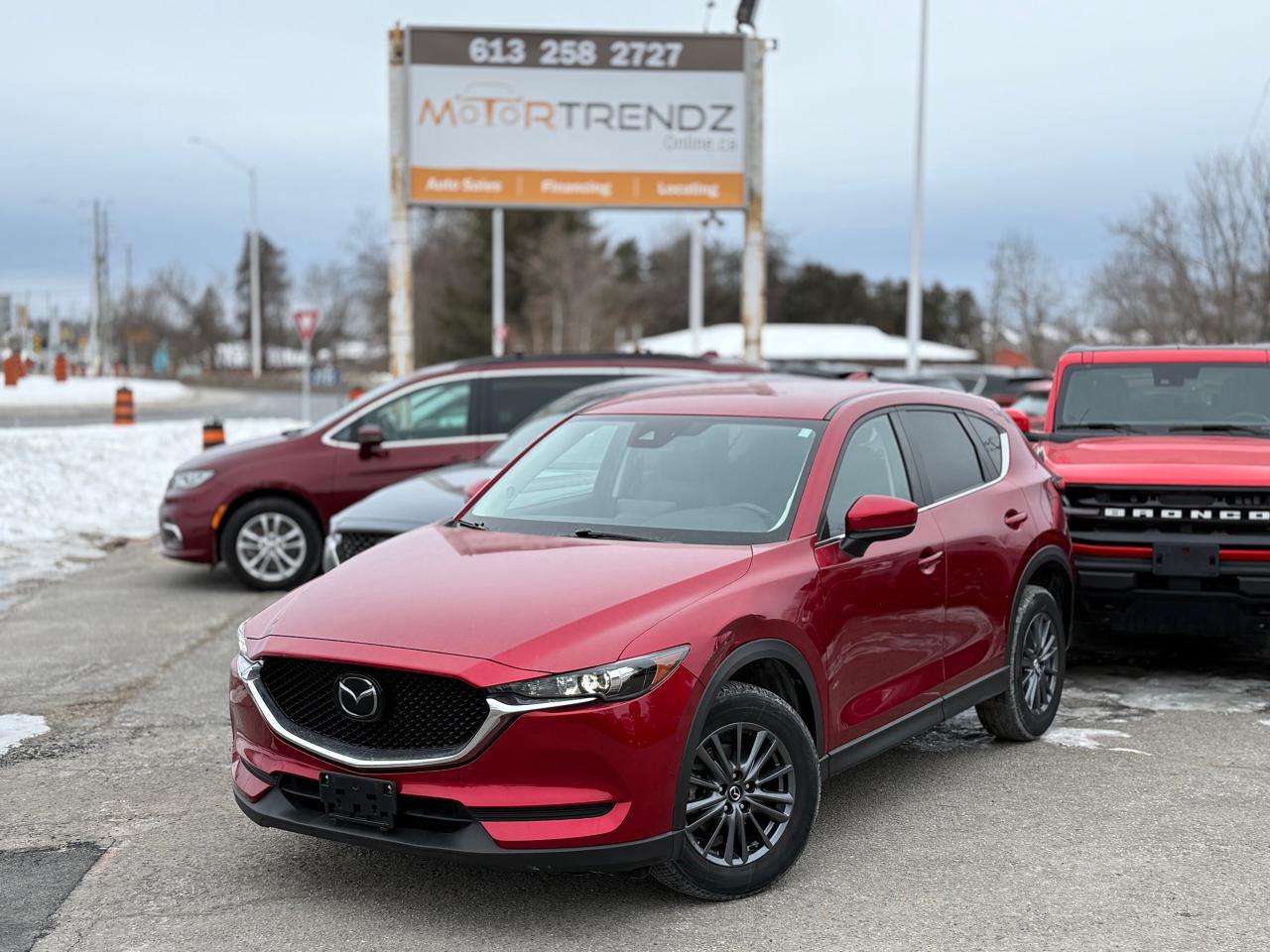 2021 Mazda CX-5 GS Heated Steering and Seats! Photo