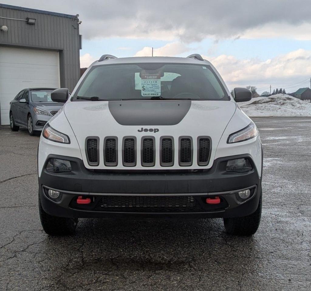 2017 Jeep Cherokee 4WD 4dr Trailhawk Photo