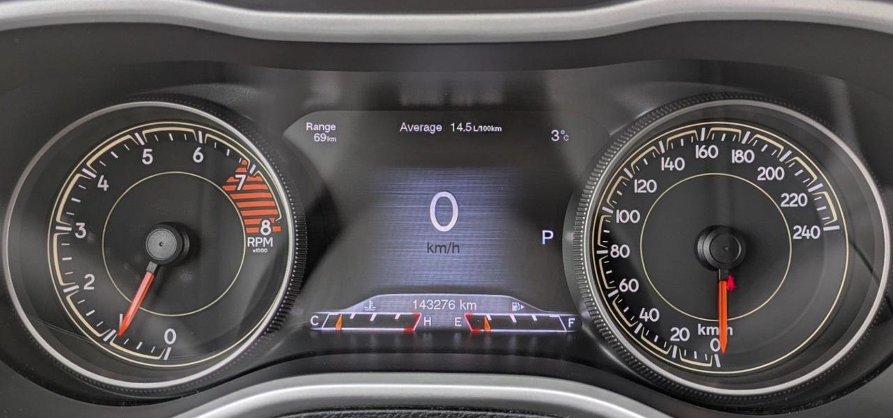 2017 Jeep Cherokee 4WD 4dr Trailhawk Photo