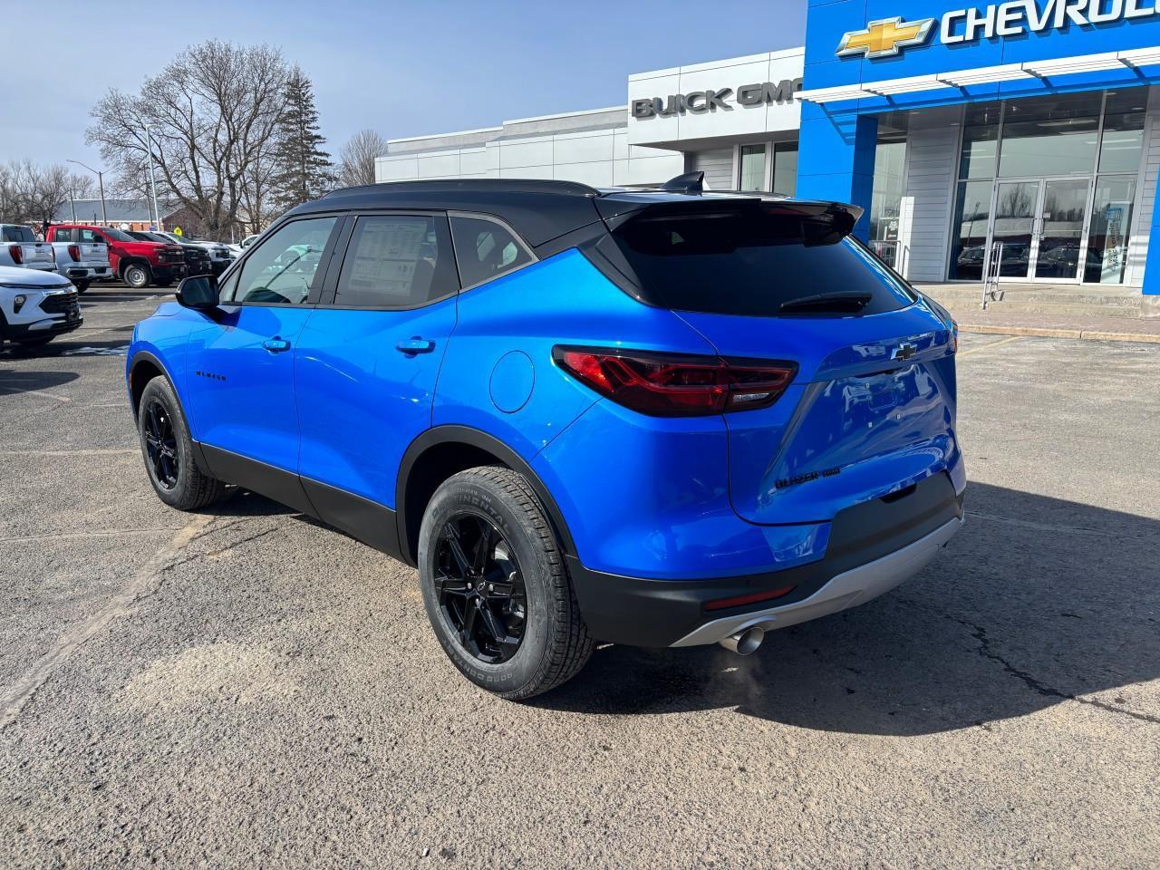 2026 Chevrolet Blazer LT New 2026 5 Passenger AWD SUV with Heated Front Seats, Adaptive Cruise Control, Apple CarPlay, Android Auto and Power Liftgate Photo