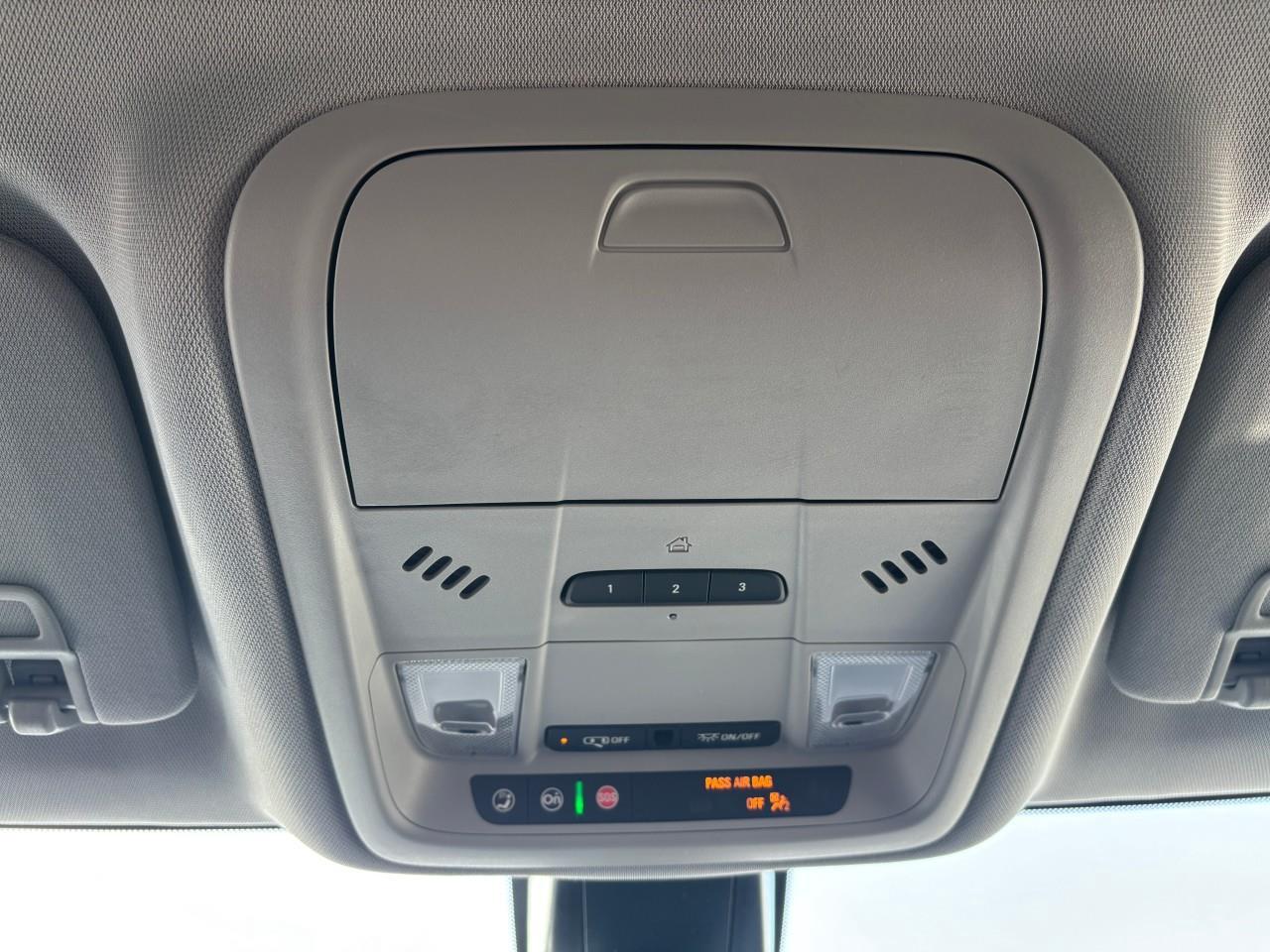 2026 Chevrolet Blazer LT New 2026 5 Passenger AWD SUV with Heated Front Seats, Adaptive Cruise Control, Apple CarPlay, Android Auto and Power Liftgate Photo