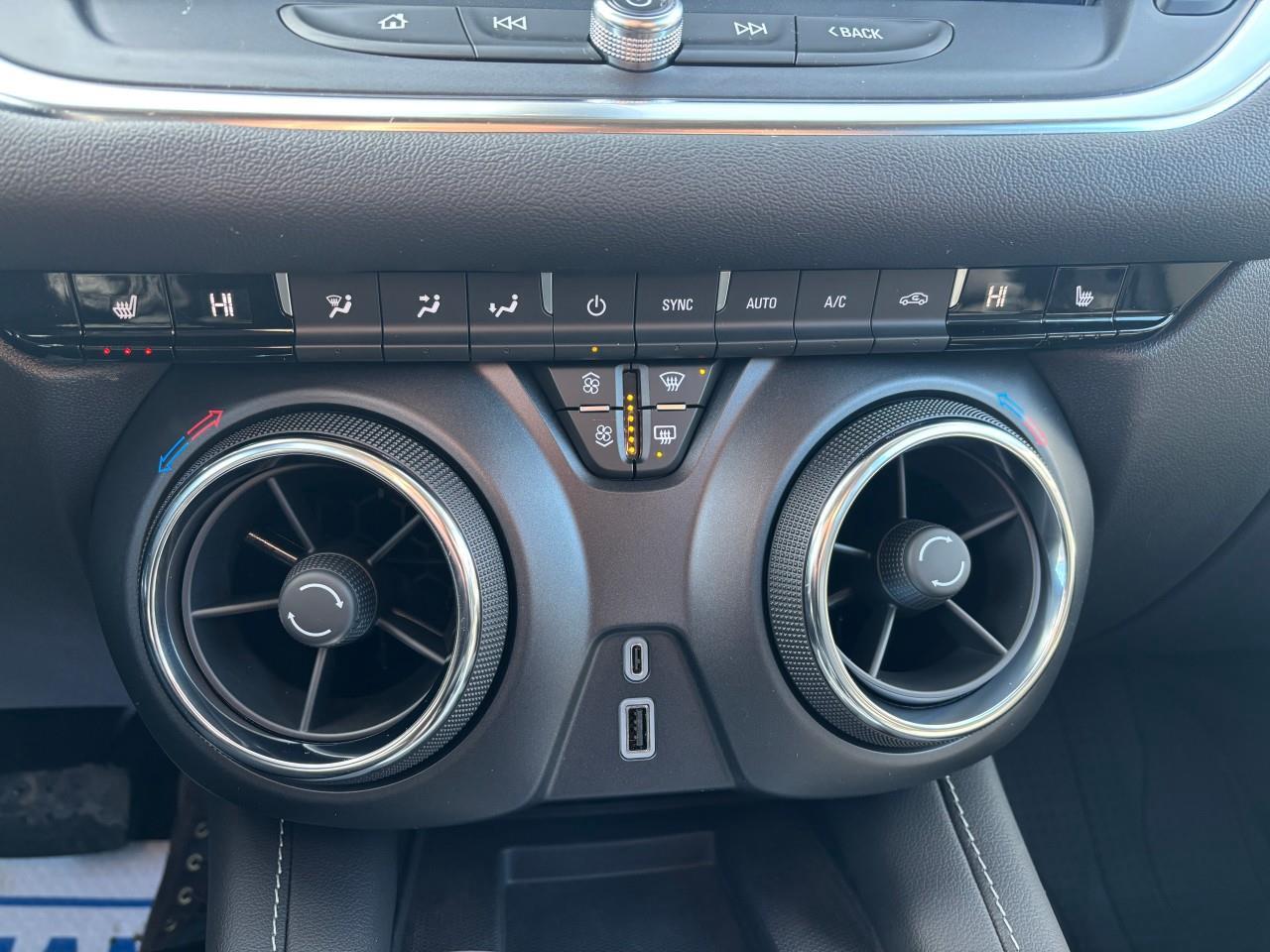 2026 Chevrolet Blazer LT New 2026 5 Passenger AWD SUV with Heated Front Seats, Adaptive Cruise Control, Apple CarPlay, Android Auto and Power Liftgate Photo