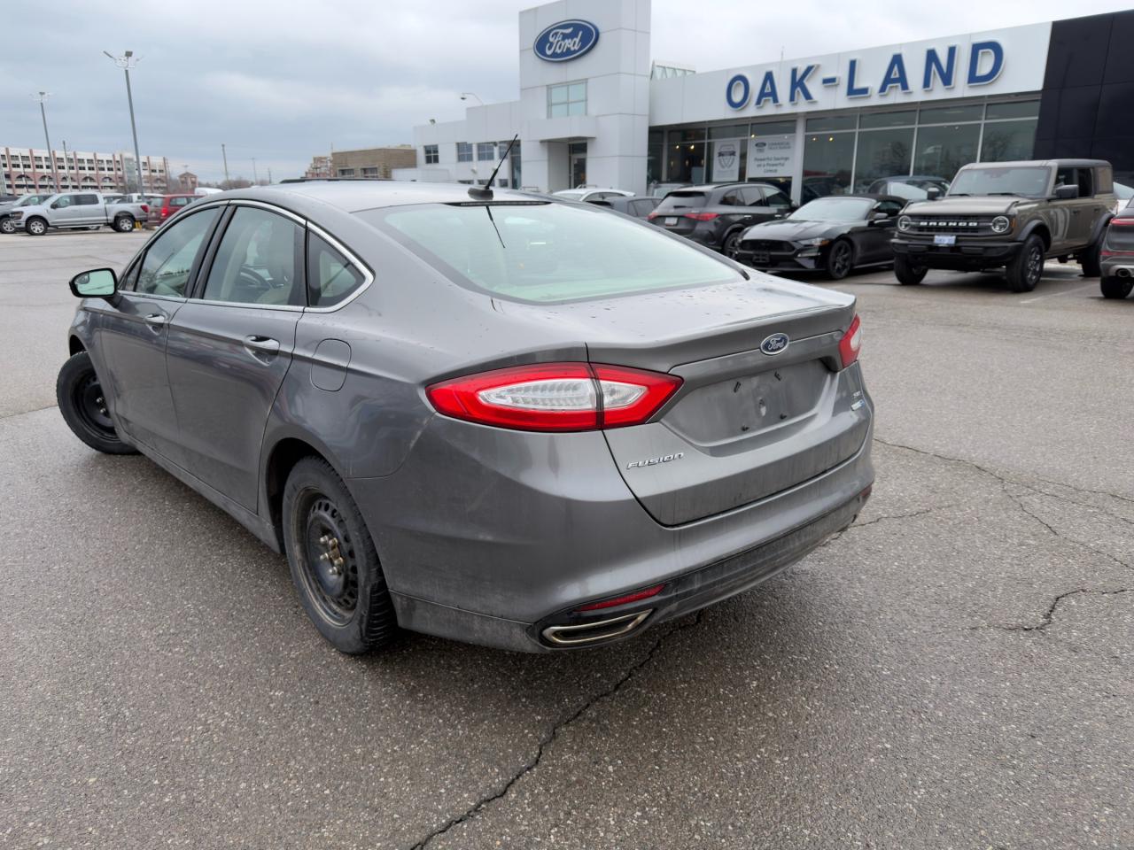 2014 Ford Fusion 202A|LUXRY PK|LEATHER| 2 SETS TIRES|23 SVC RECORDS Photo