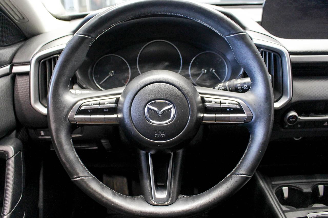 2025 Mazda CX-50 GS-L HEATED SEATS/STEERING WHEEL - LEATHERETTE UPHOLSTERY - APPLE CARPLAY AND ANDROID AUTO Photo