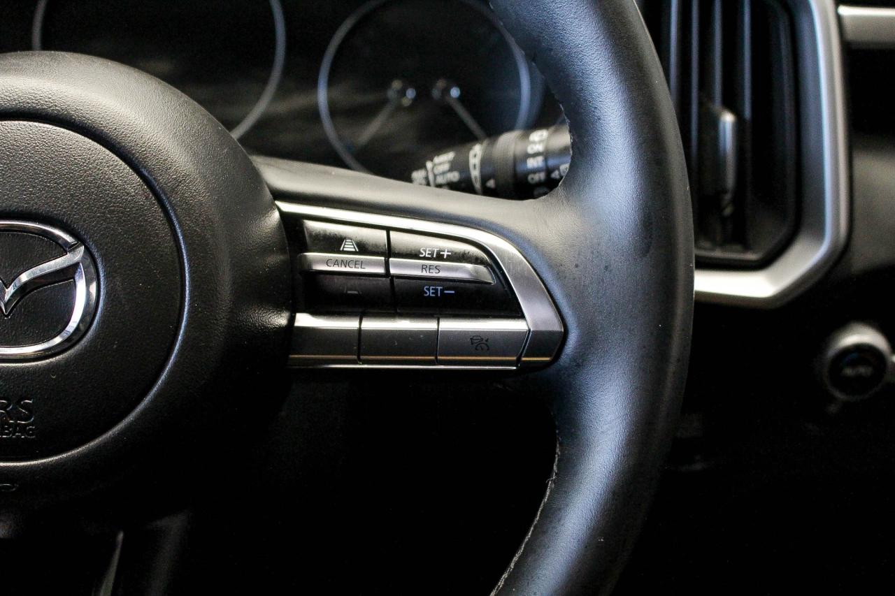 2025 Mazda CX-50 GS-L HEATED SEATS/STEERING WHEEL - LEATHERETTE UPHOLSTERY - APPLE CARPLAY AND ANDROID AUTO Photo