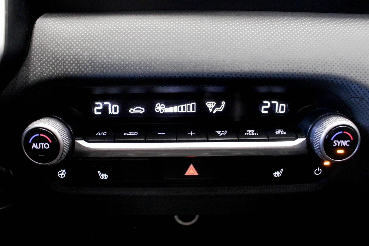 2025 Mazda CX-50 GS-L HEATED SEATS/STEERING WHEEL - LEATHERETTE UPHOLSTERY - APPLE CARPLAY AND ANDROID AUTO Photo