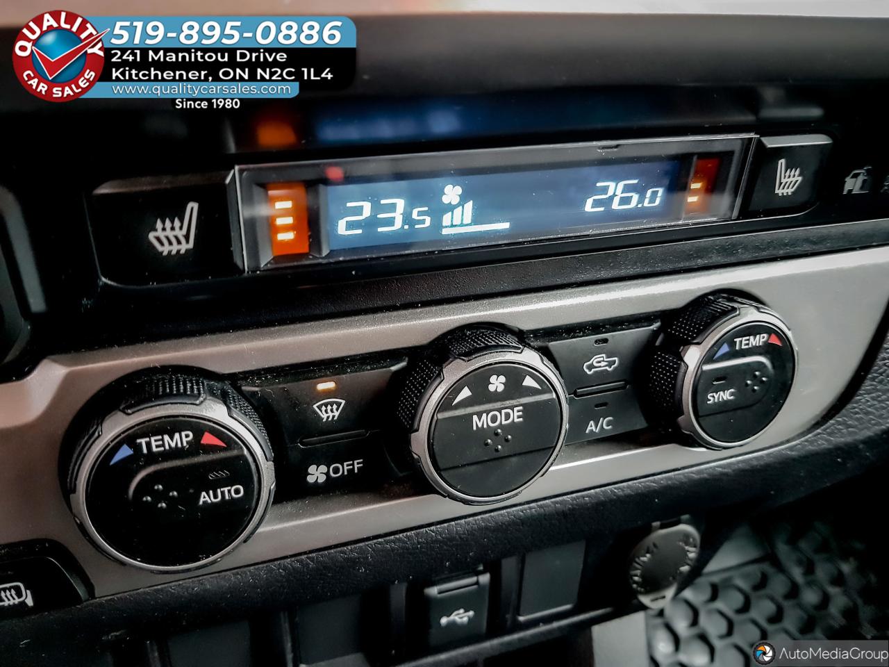 2023 Toyota Tacoma SR5 Double Cab V6 4x4 Photo