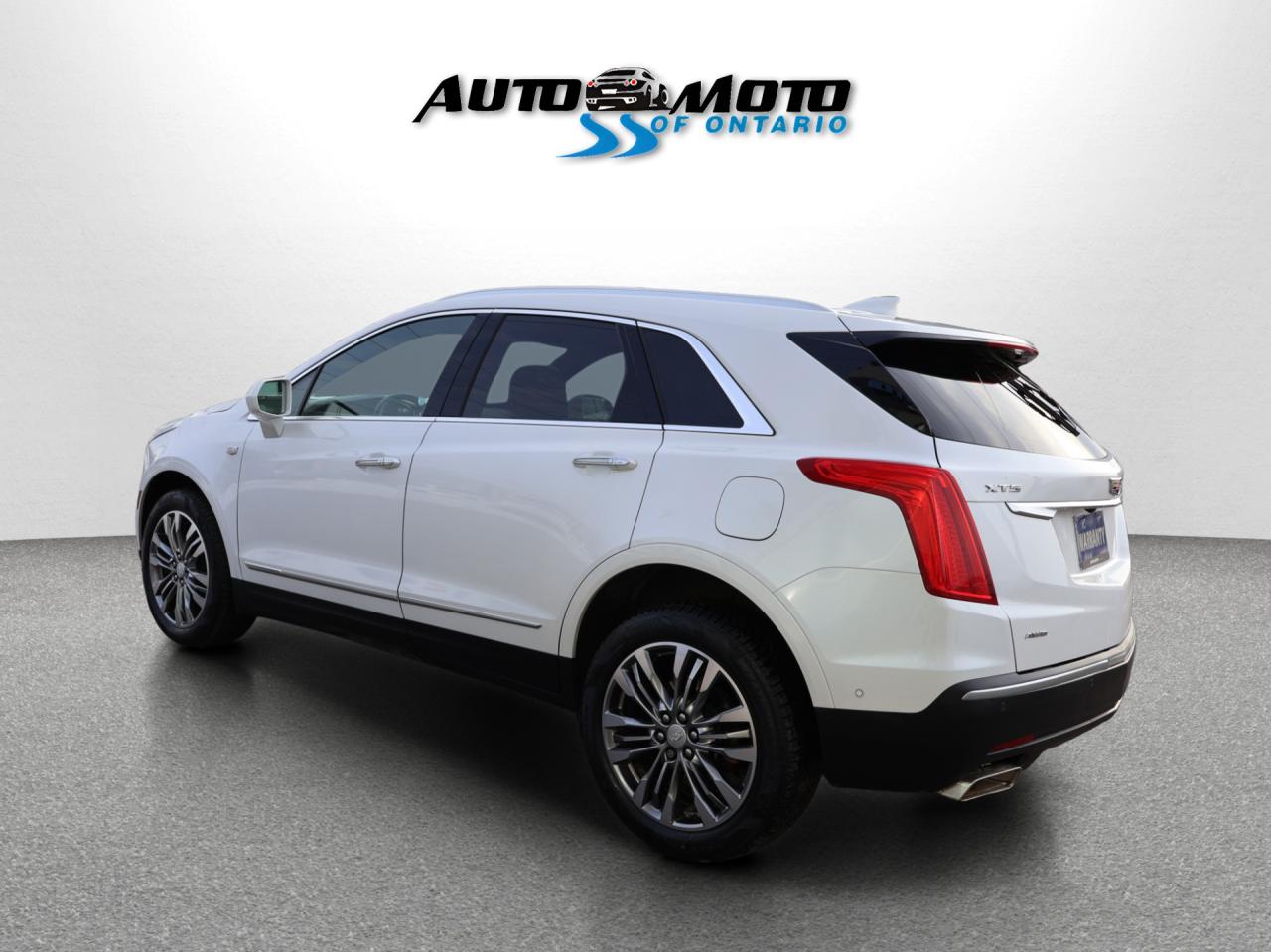 2018 Cadillac XT5 V6 PREMIUM LUXURY AWD *ACCIDENT FREE* CAMERA NAV BLUETOOTH LEATHER PANO ROOF CRUISE ALLOYS Photo
