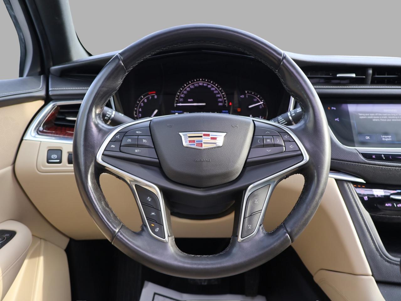 2018 Cadillac XT5 V6 PREMIUM LUXURY AWD *ACCIDENT FREE* CAMERA NAV BLUETOOTH LEATHER PANO ROOF CRUISE ALLOYS Photo