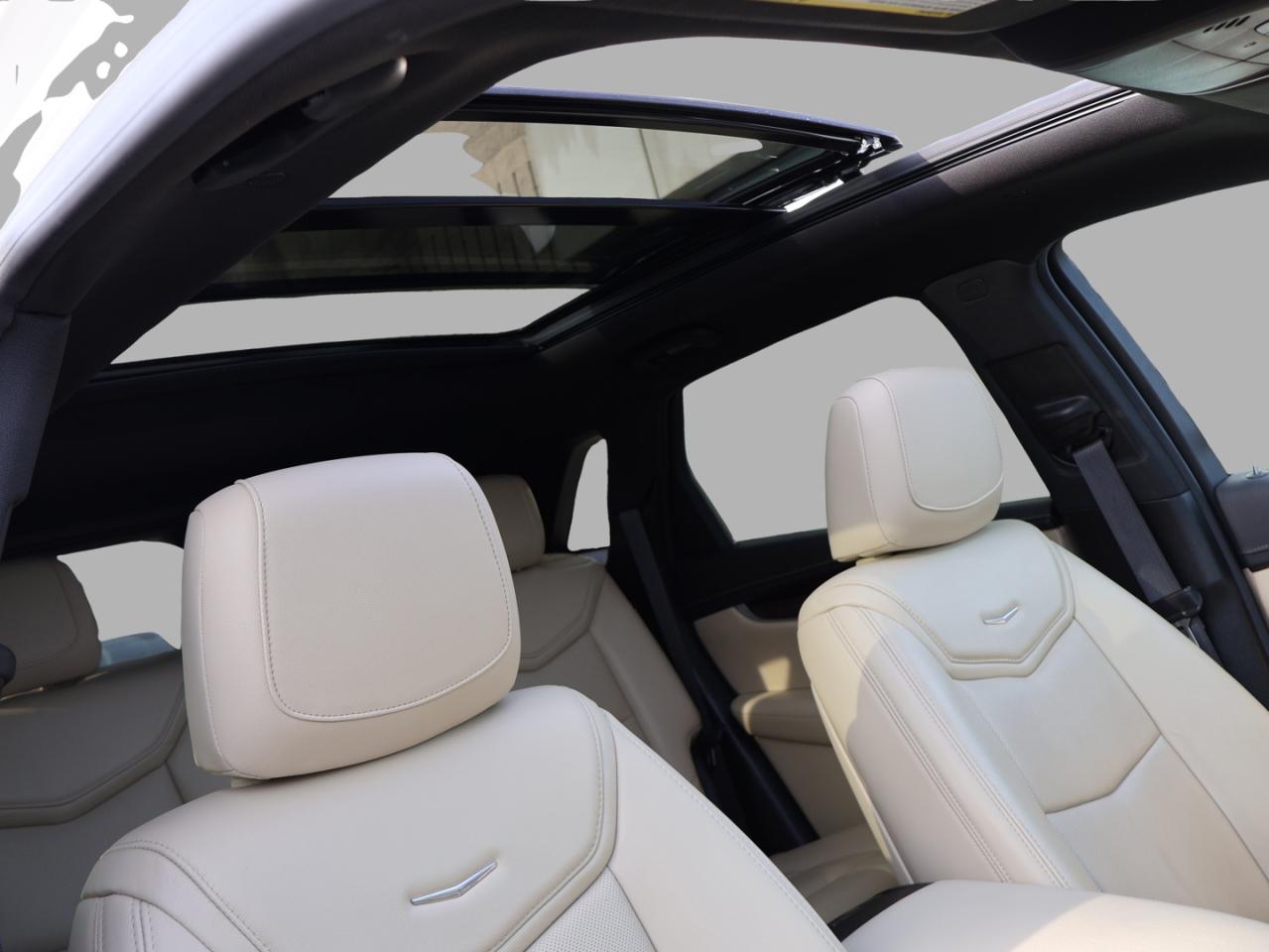 2018 Cadillac XT5 V6 PREMIUM LUXURY AWD *ACCIDENT FREE* CAMERA NAV BLUETOOTH LEATHER PANO ROOF CRUISE ALLOYS Photo