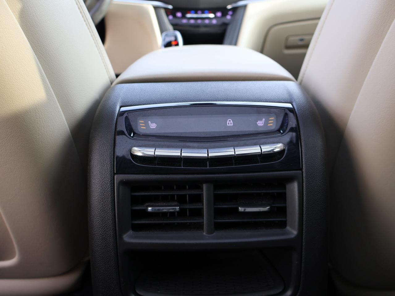 2018 Cadillac XT5 V6 PREMIUM LUXURY AWD *ACCIDENT FREE* CAMERA NAV BLUETOOTH LEATHER PANO ROOF CRUISE ALLOYS Photo