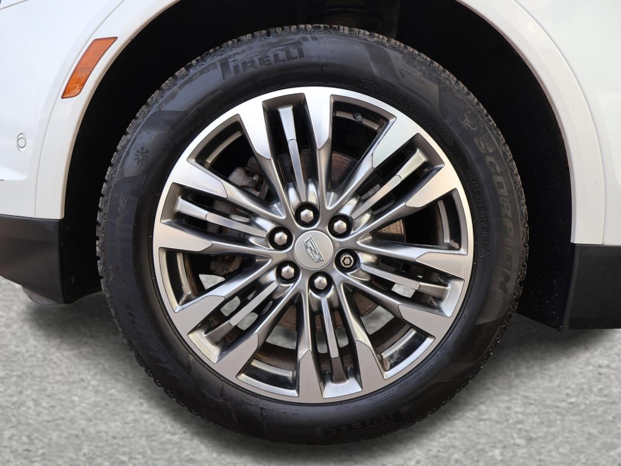 2018 Cadillac XT5 V6 PREMIUM LUXURY AWD *ACCIDENT FREE* CAMERA NAV BLUETOOTH LEATHER PANO ROOF CRUISE ALLOYS Photo