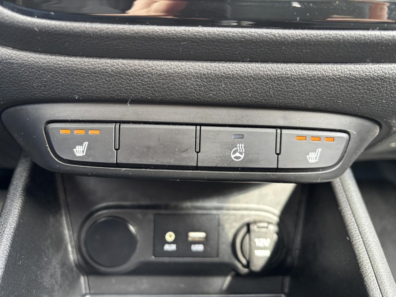 2019 Hyundai Accent Limited 5-Door Photo