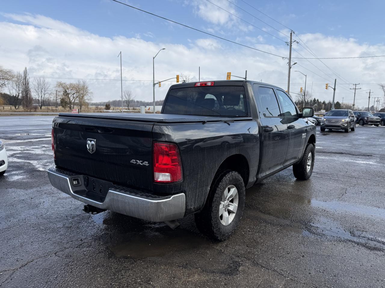 2015 RAM 1500 ST Photo
