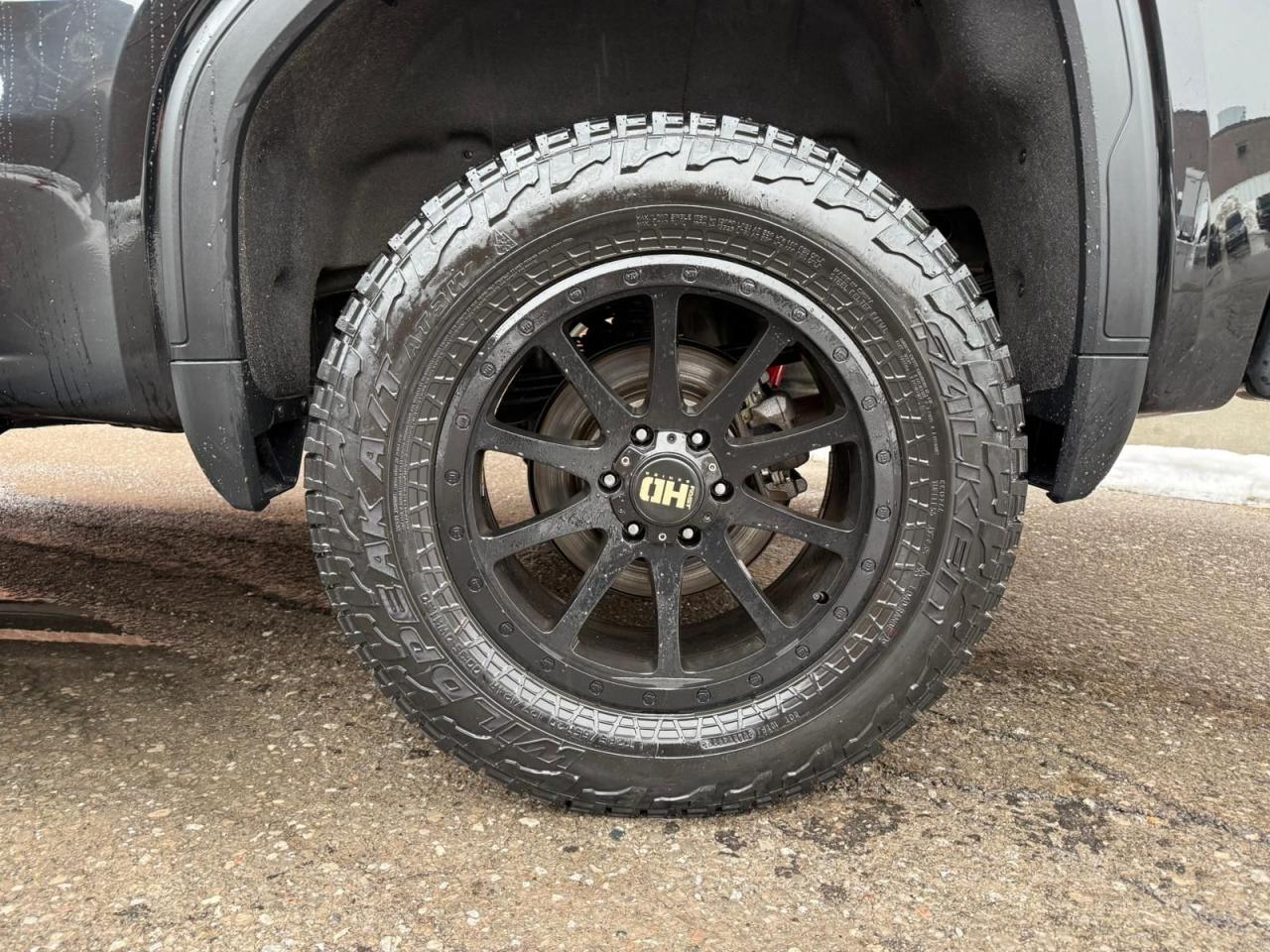 2022 GMC Sierra 1500 AT4 Photo