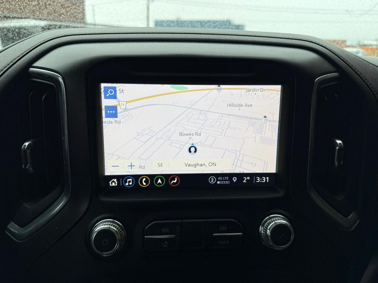 2022 GMC Sierra 1500 AT4 Photo