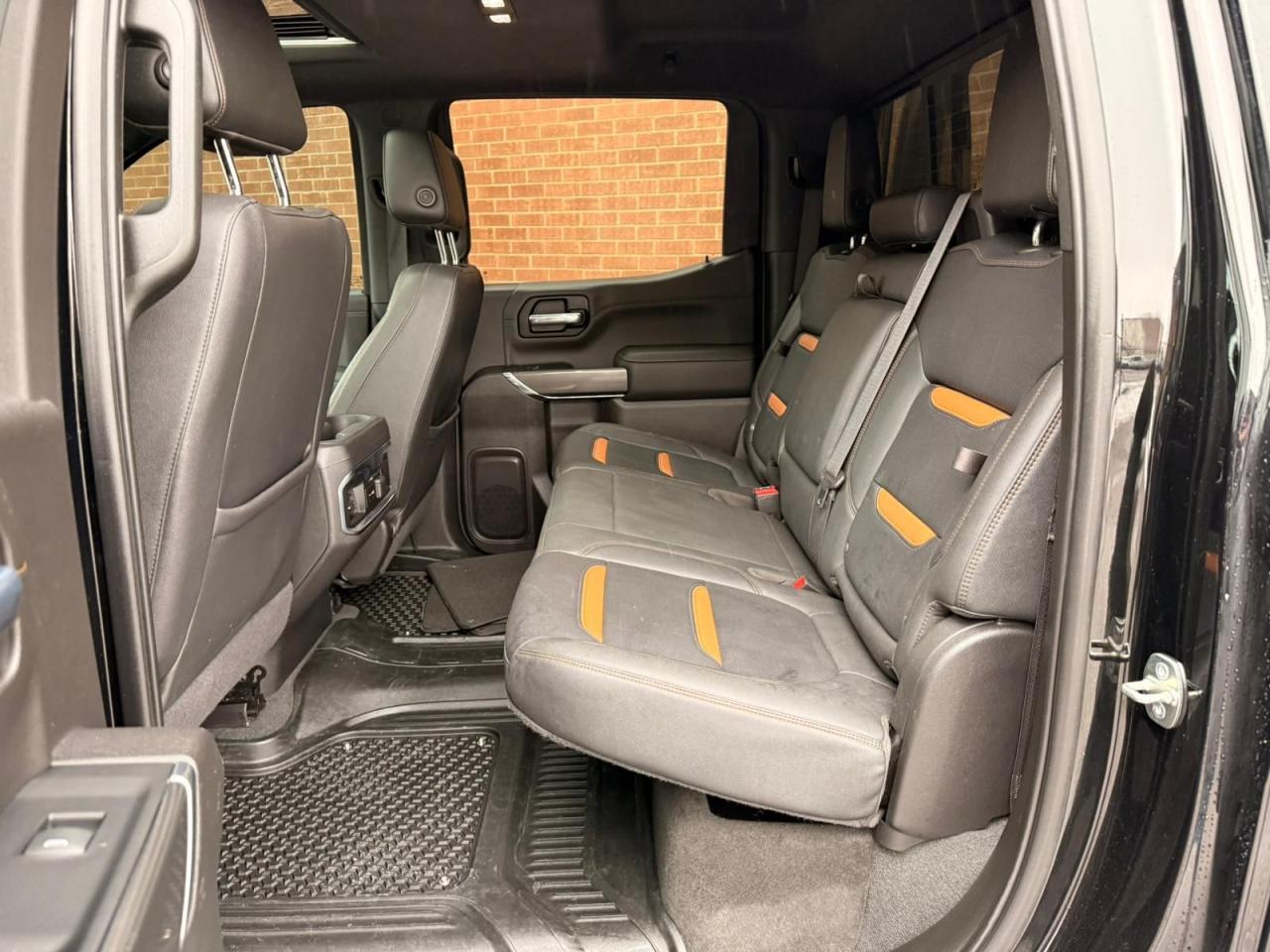 2022 GMC Sierra 1500 AT4 Photo