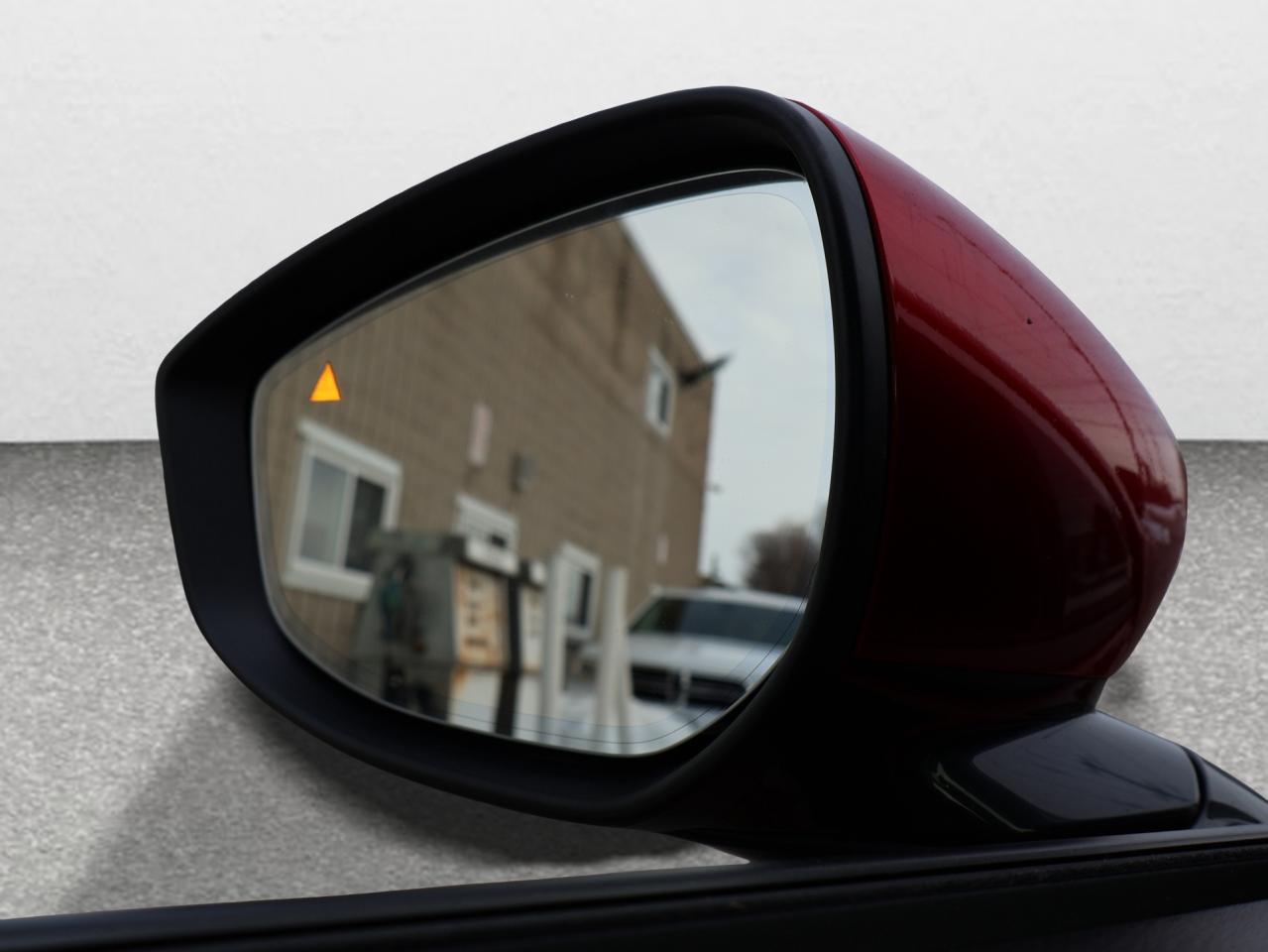 2021 Mazda MAZDA3 2.5 GT PREMIUM CERTIFIED *1 OWNER*ACCIDENT FREE*LOW KMS* CAMERA NAV BLUETOOTH LEATHER HEATED SEATS SUNROOF CRUISE ALLOYS Photo