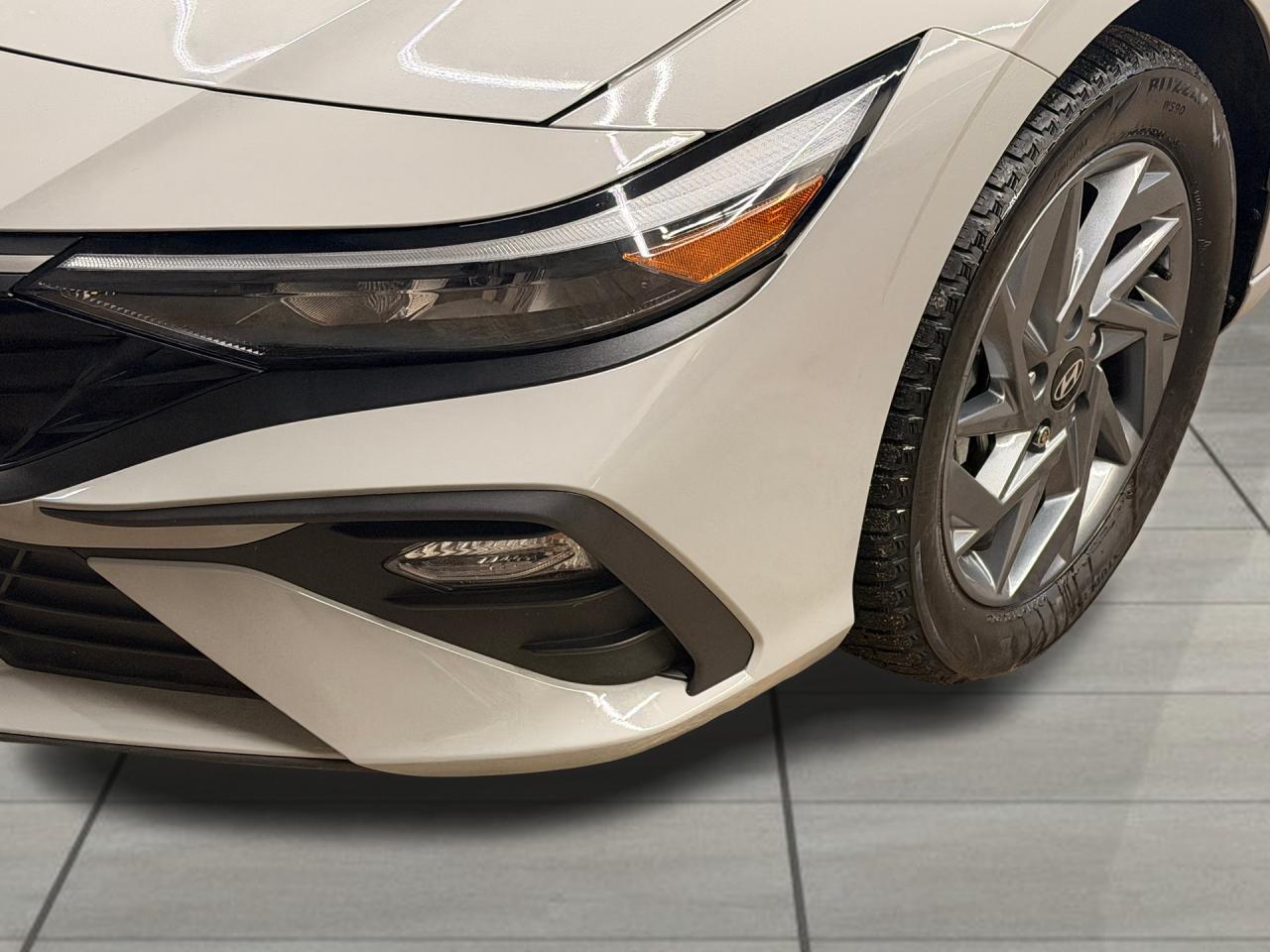 2024 Hyundai Elantra Preferred+One Owner+CLEAN CARFAX Photo99