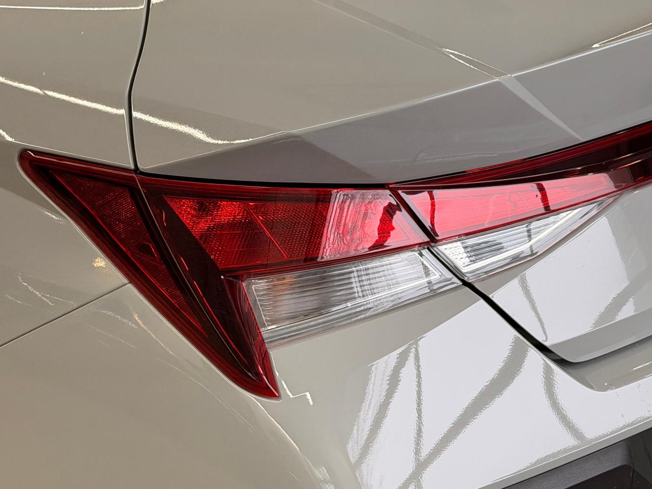 2024 Hyundai Elantra Preferred+One Owner+CLEAN CARFAX Photo