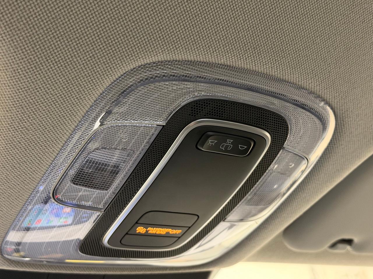 2024 Hyundai Elantra Preferred+One Owner+CLEAN CARFAX Photo