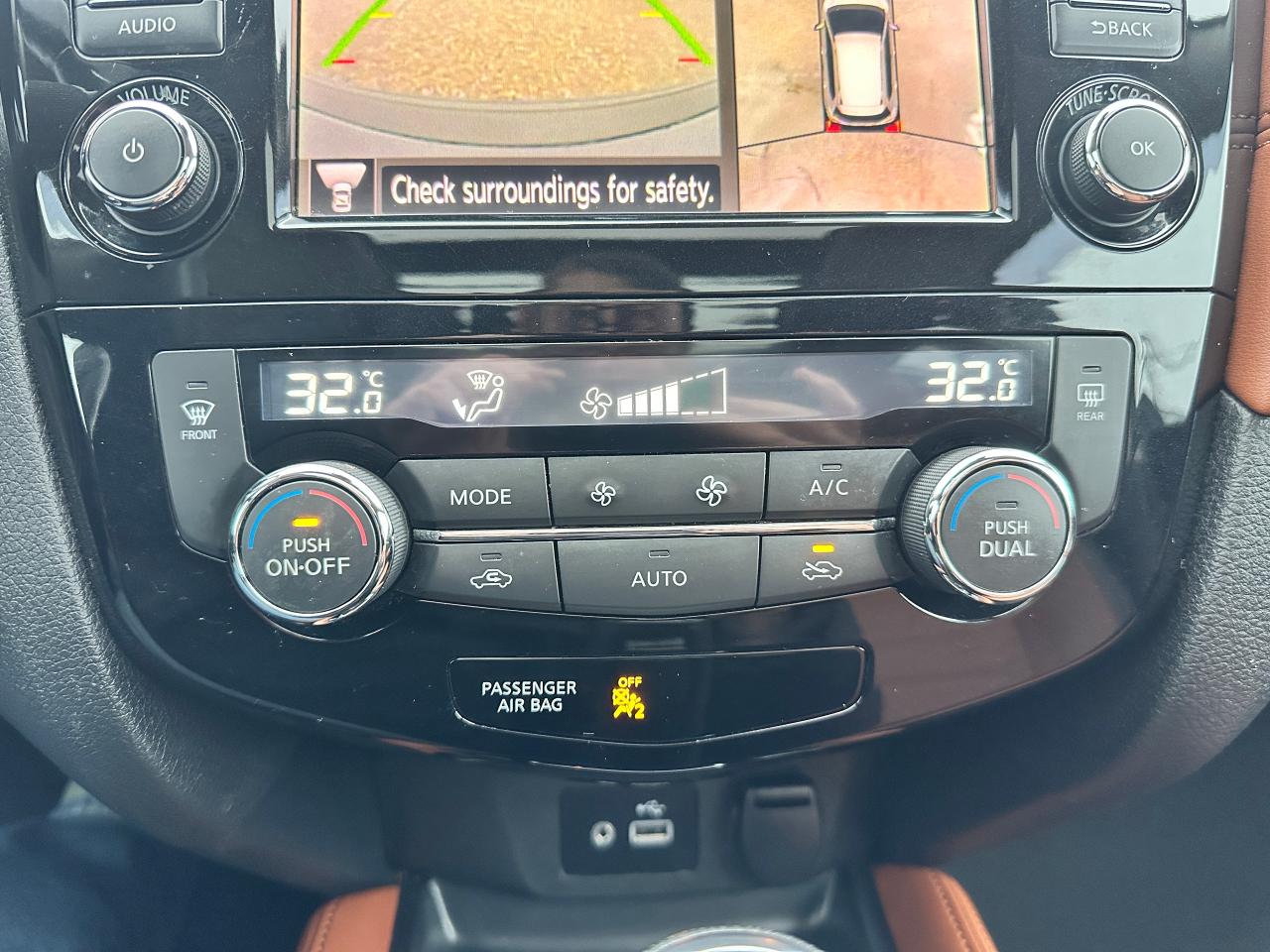 2018 Nissan Rogue SL AWD HeatedLeather PanoRoof NAV BOSE 360-Camera Photo