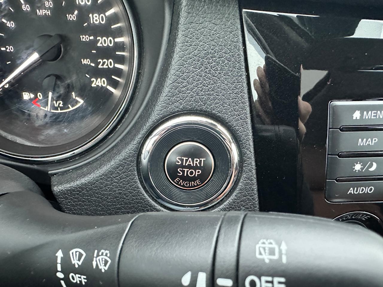 2018 Nissan Rogue SL AWD HeatedLeather PanoRoof NAV BOSE 360-Camera Photo