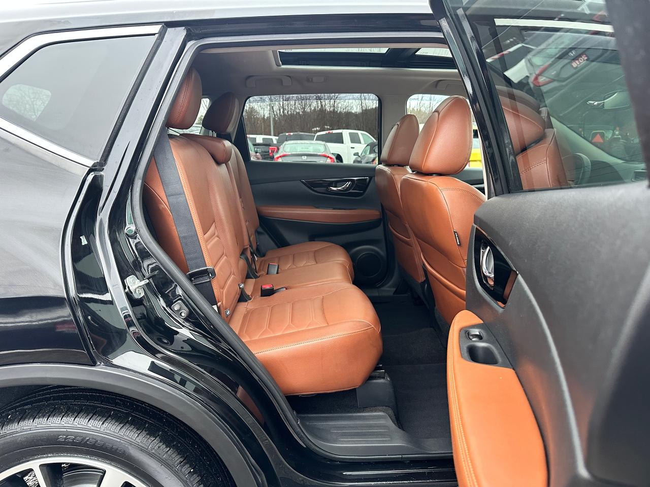 2018 Nissan Rogue SL AWD HeatedLeather PanoRoof NAV BOSE 360-Camera Photo