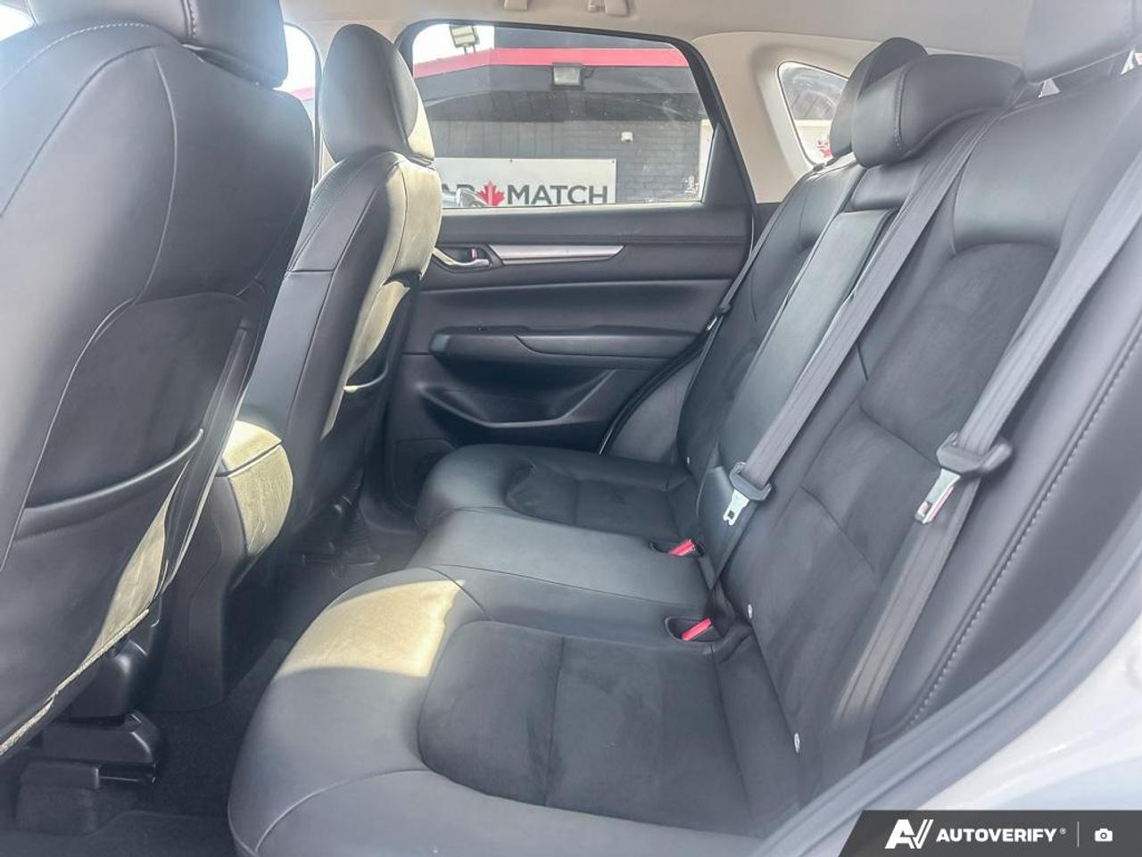 2021 Mazda CX-5 GS / NO ACCIDENTS / LEATHER / HTD SEATS / AWD Photo