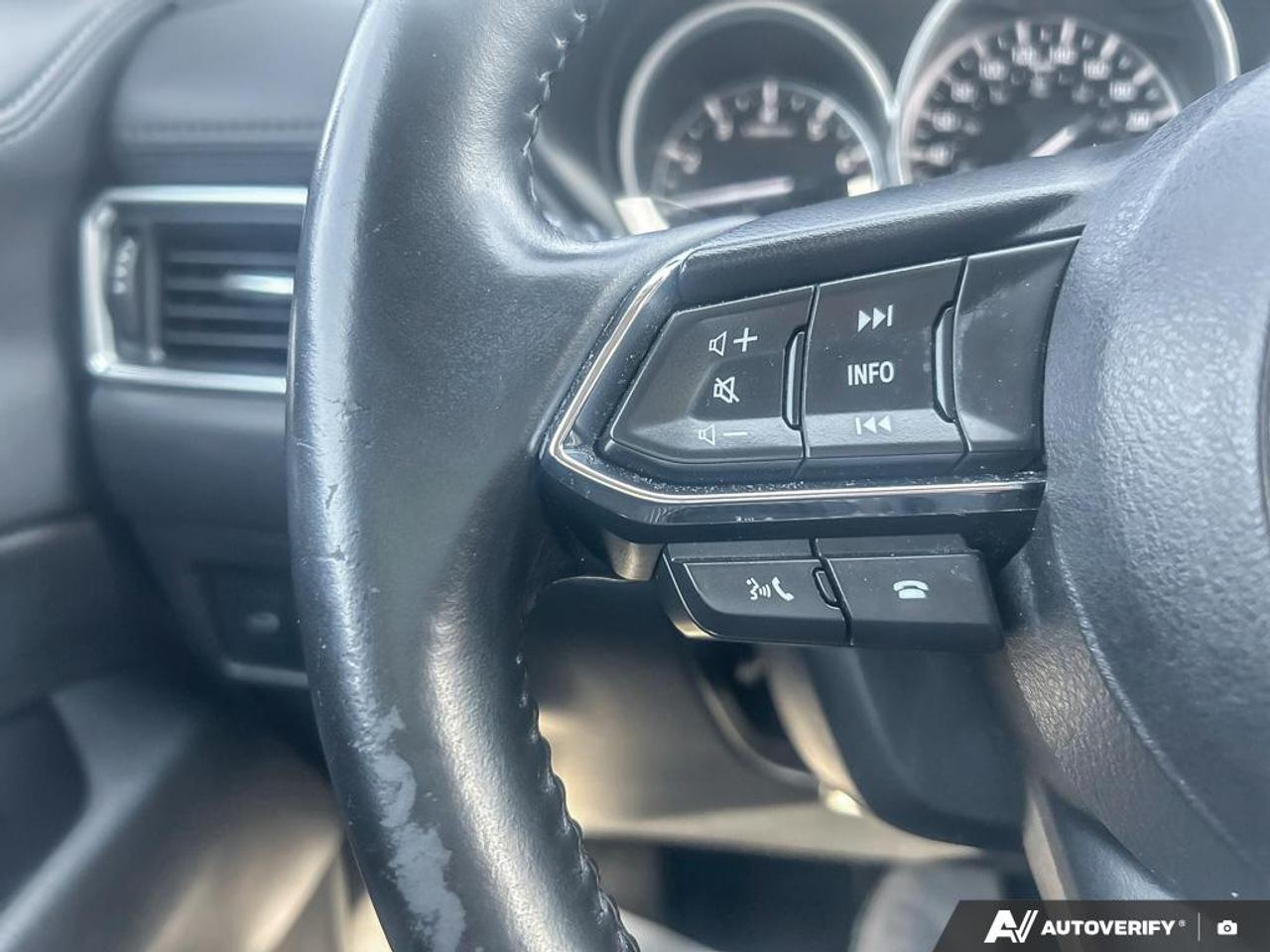 2021 Mazda CX-5 GS / NO ACCIDENTS / LEATHER / HTD SEATS / AWD Photo