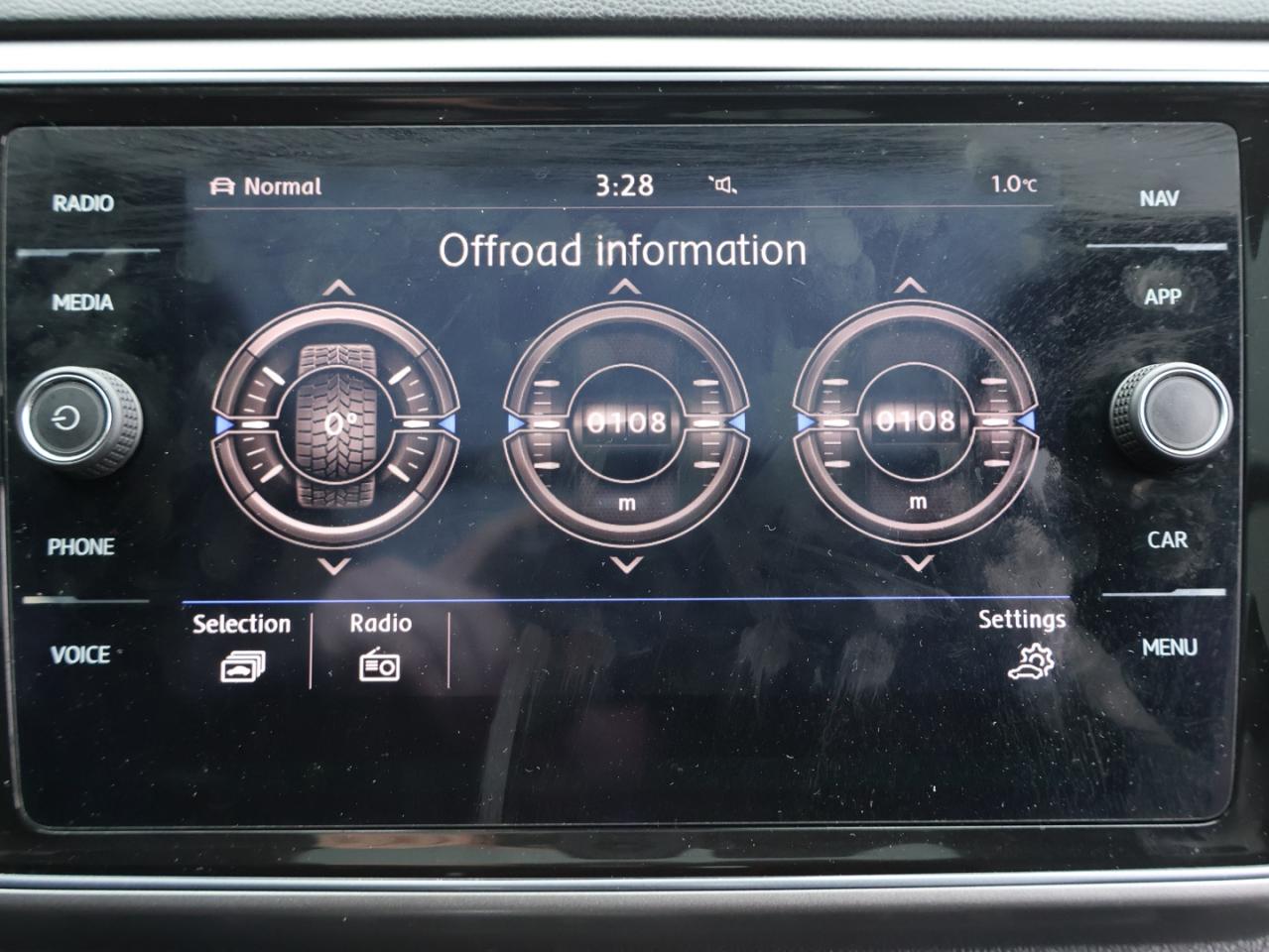 2019 Volkswagen Atlas V6 EXECLINE PREMIUM AWD CERTIFIED *SERVICE RECORDS* CAMERA NAV BLUETOOTH LEATHER HEATED SEATS PANO ROOF CRUISE ALLOYS Photo