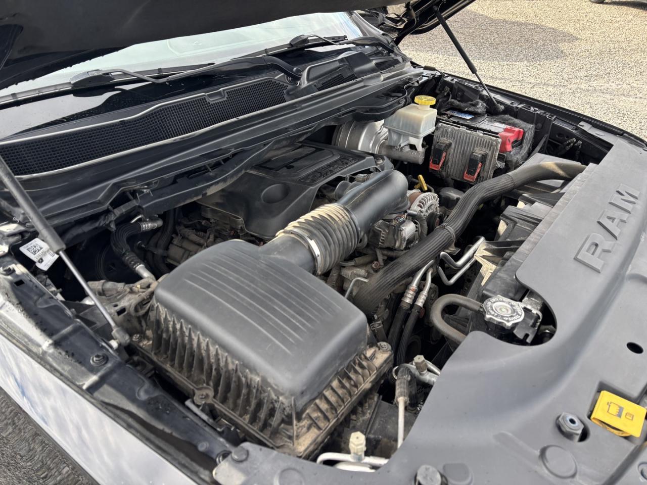 2019 RAM 1500 Laramie ~SAFETY INCLUDED~FIXED PRICE, CASH OR FINANCE~ Photo