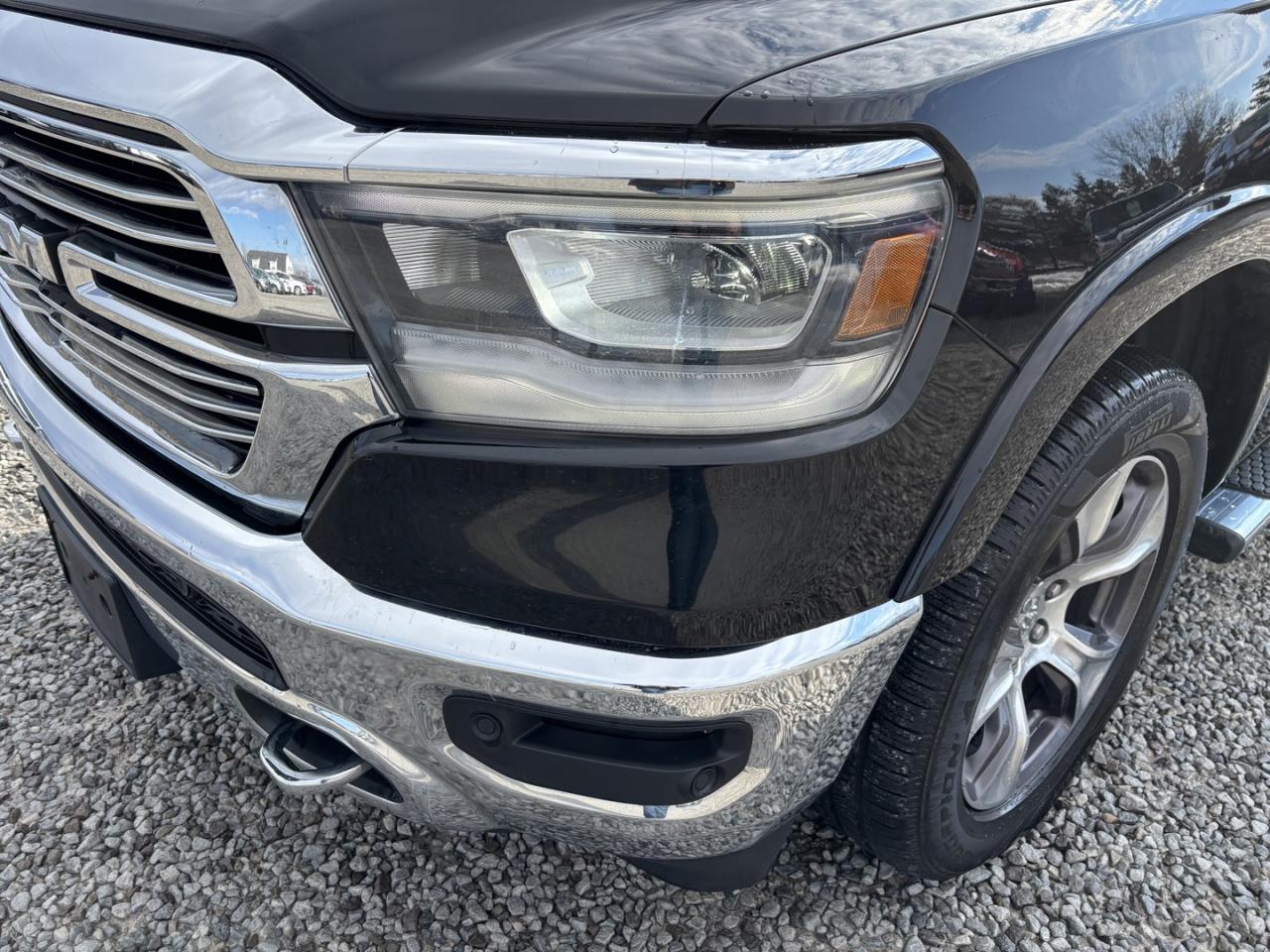 2019 RAM 1500 Laramie ~SAFETY INCLUDED~FIXED PRICE, CASH OR FINANCE~ Photo