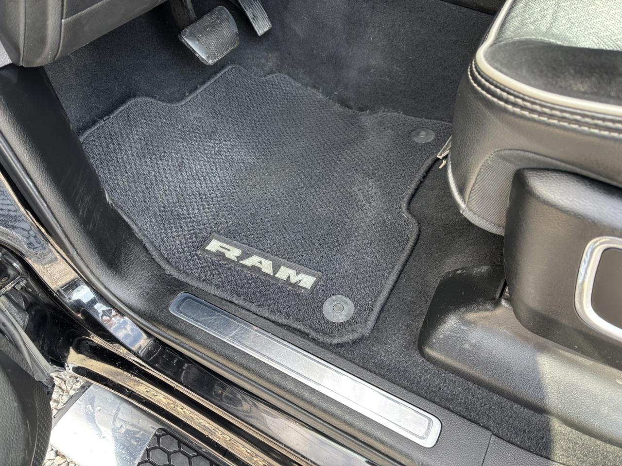 2019 RAM 1500 Laramie ~SAFETY INCLUDED~FIXED PRICE, CASH OR FINANCE~ Photo