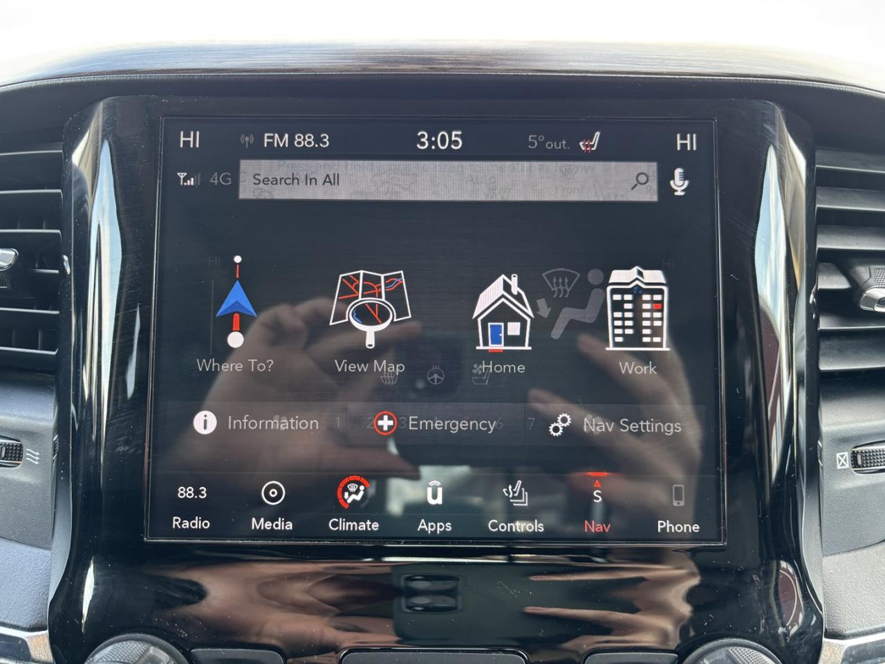 2019 RAM 1500 Laramie ~SAFETY INCLUDED~FIXED PRICE, CASH OR FINANCE~ Photo