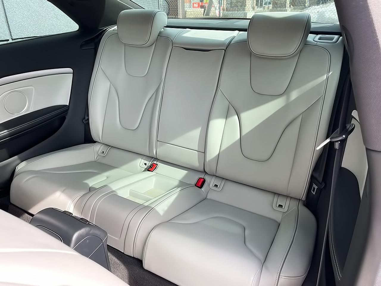 2013 Audi RS 5 REARCAM | PANOROOF | BANG & OLUFSEN Photo
