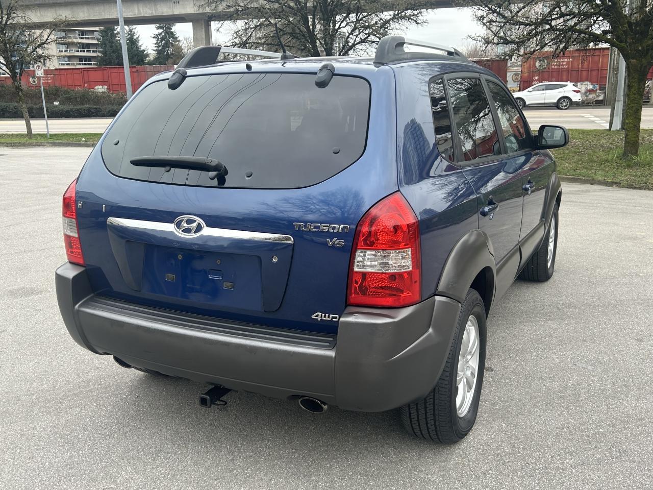 2006 Hyundai Tucson GLS - Photo #6