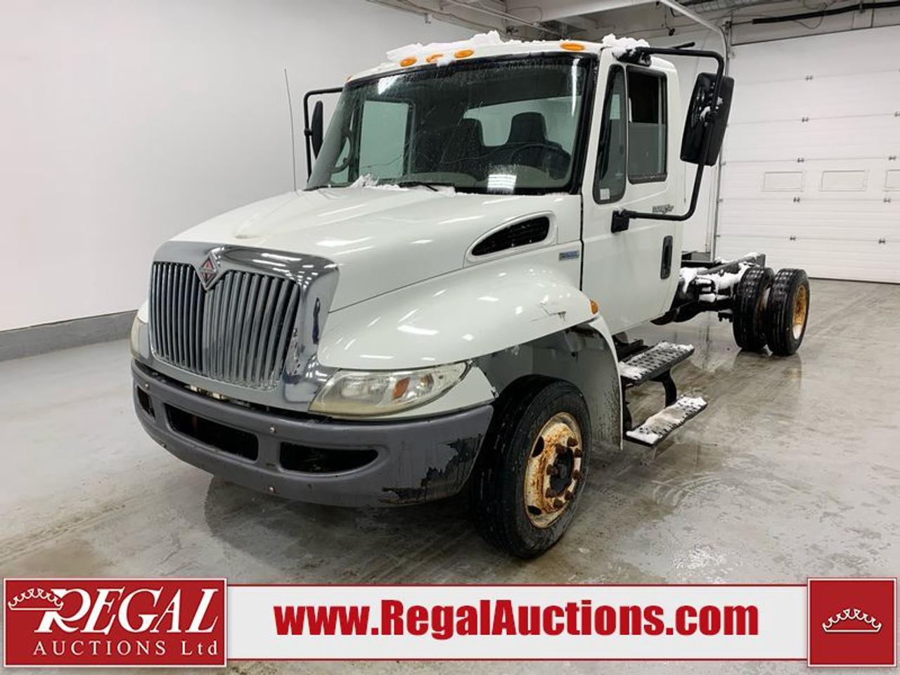 OFFERS WILL NOT BE ACCEPTED BY EMAIL OR PHONE - THIS VEHICLE WILL GO ON TIMED ONLINE AUCTION.<br><br/>VEHICLE DESCRIPTION <br/>Stock #: 10975 <br/>Lot #: 447 <br/>Reserve Price: $5,900 <br/>CarProof Report: Available at www.RegalAuctions.com <br/><br/>IMPORTANT DECLARATION <br/>Out of Province - SK: This vehicle has not previously been registered in Alberta. The purchaser must have the vehicle undergo and pass an Out of Province inspection before it can be registered in Alberta. <br/> * DIESEL *  <br/>Active Status: This vehicles title is listed as Active Status. <br/> Live Online Bidding: This vehicle will be available for bidding over the internet, visit www.RegalAuctions.com to register. <br/> <br/>The simple solution to selling your car or truck. Bring your clean vehicle in with your Drivers License and current Registration and well put it on the auction block at our next sale.<br/><br/>www.RegalAuctions.com