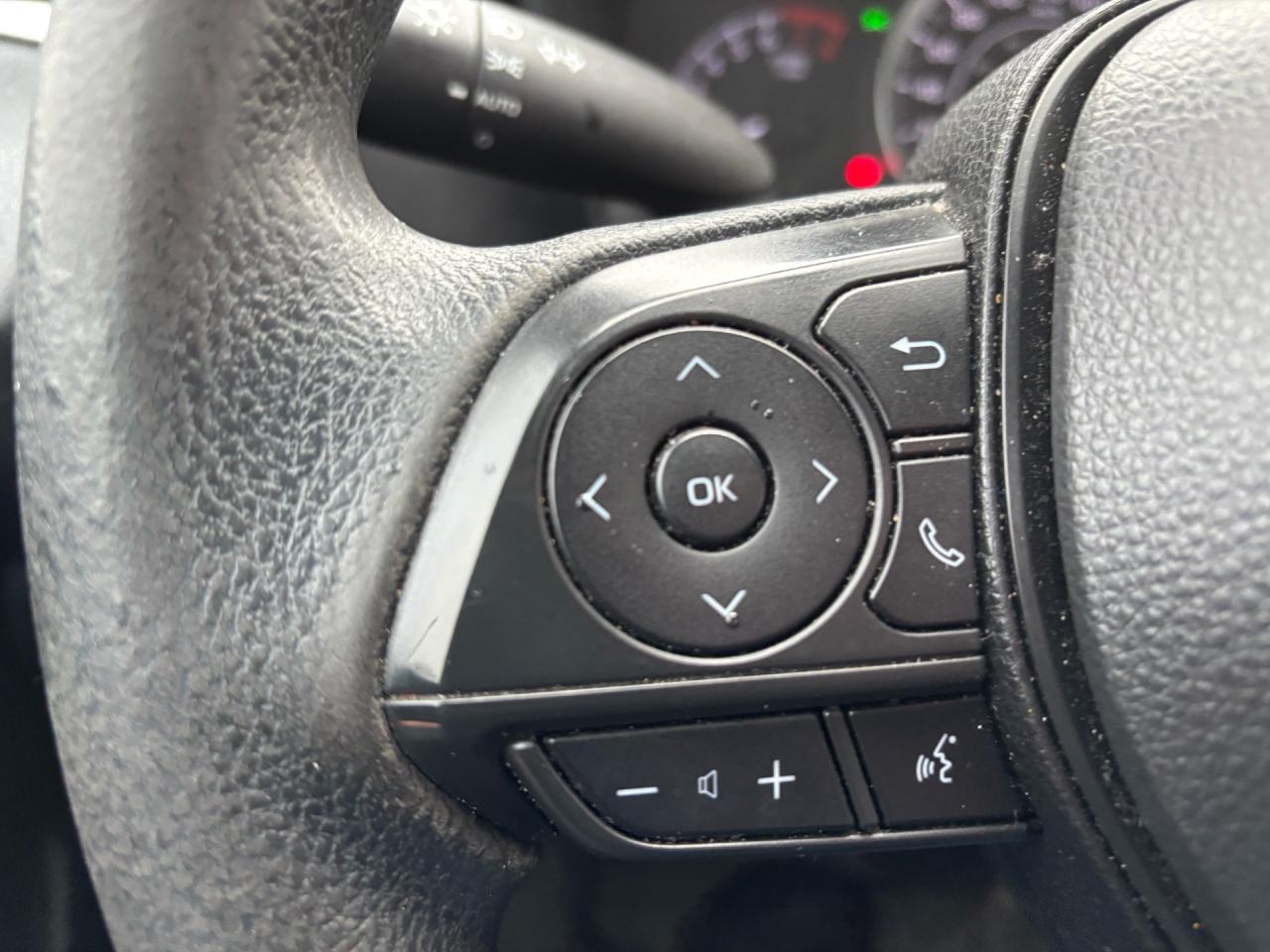 2020 Toyota Corolla LE Automatic Photo