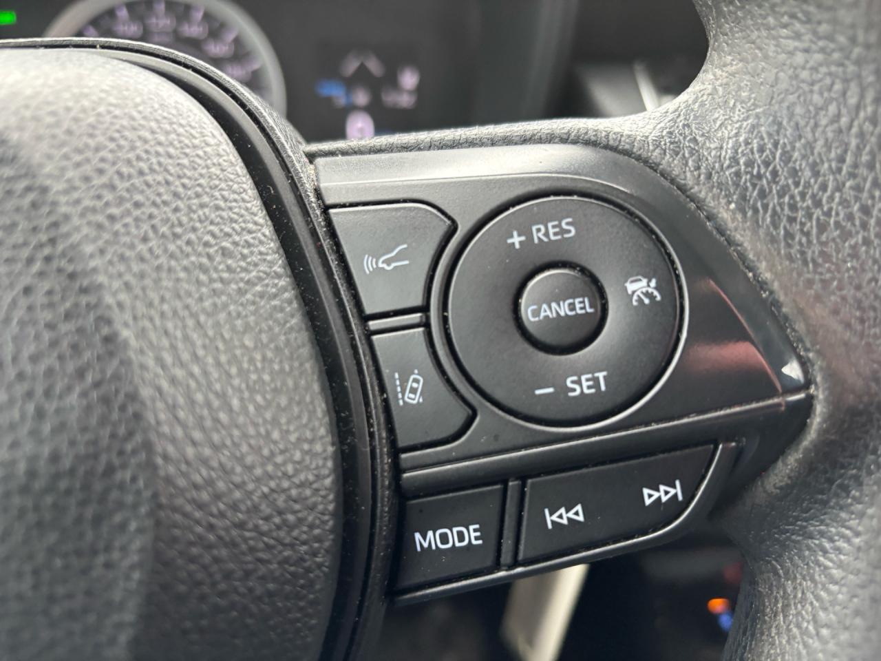 2020 Toyota Corolla LE Automatic Photo