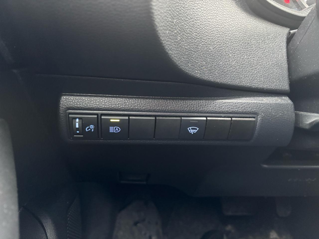 2020 Toyota Corolla LE Automatic Photo