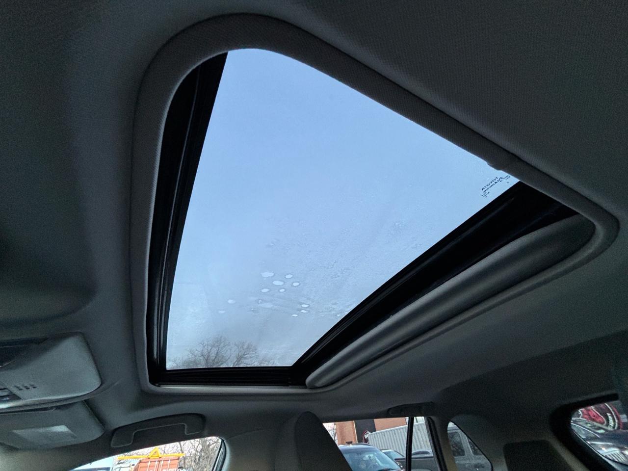 2022 Toyota RAV4 XLE AWD Photo