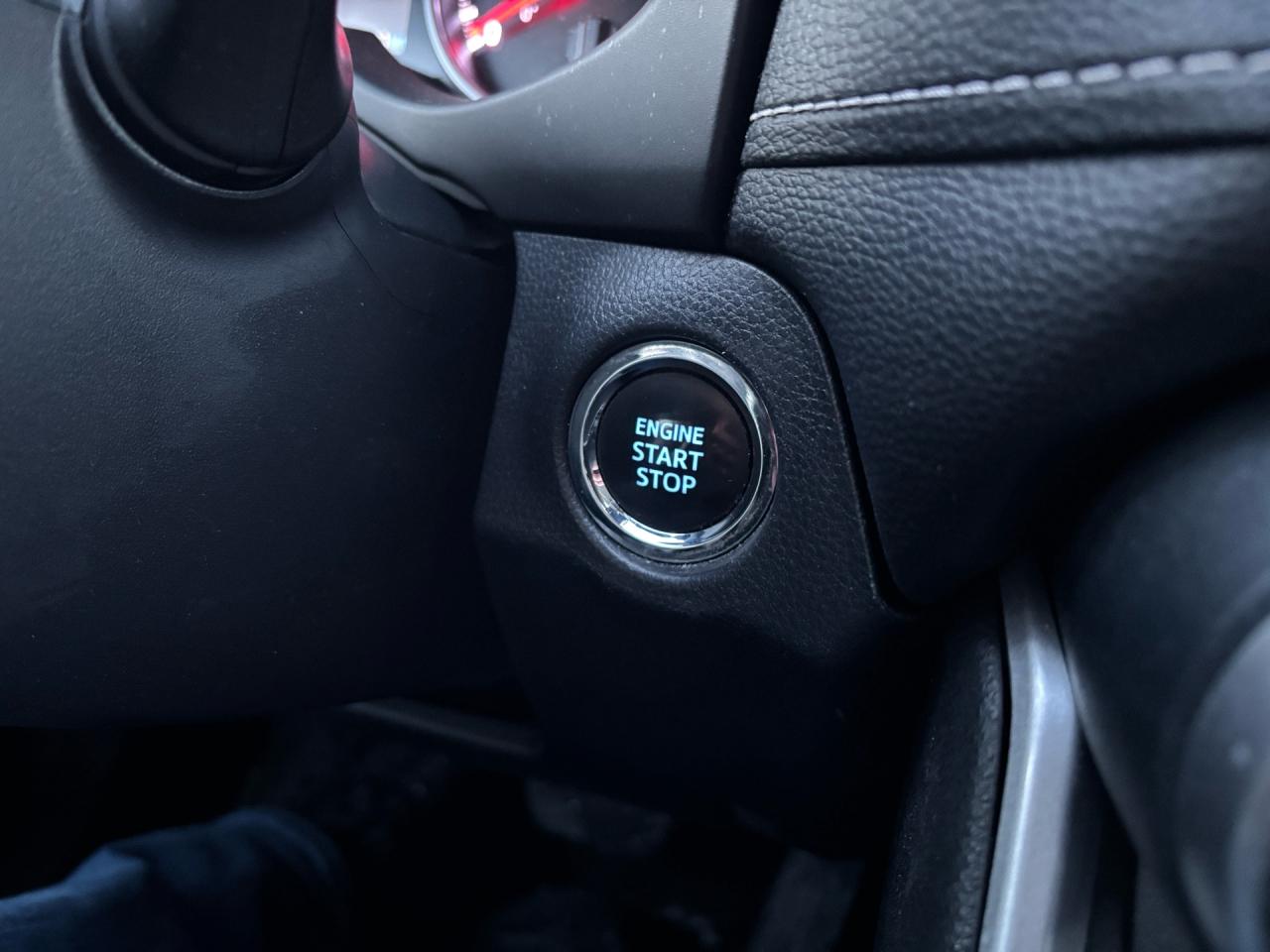 2022 Toyota RAV4 XLE AWD Photo