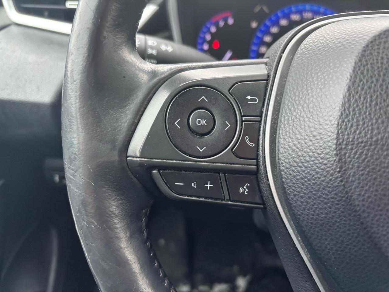 2020 Toyota Corolla XLE, Navigation, Leather, Roof Photo