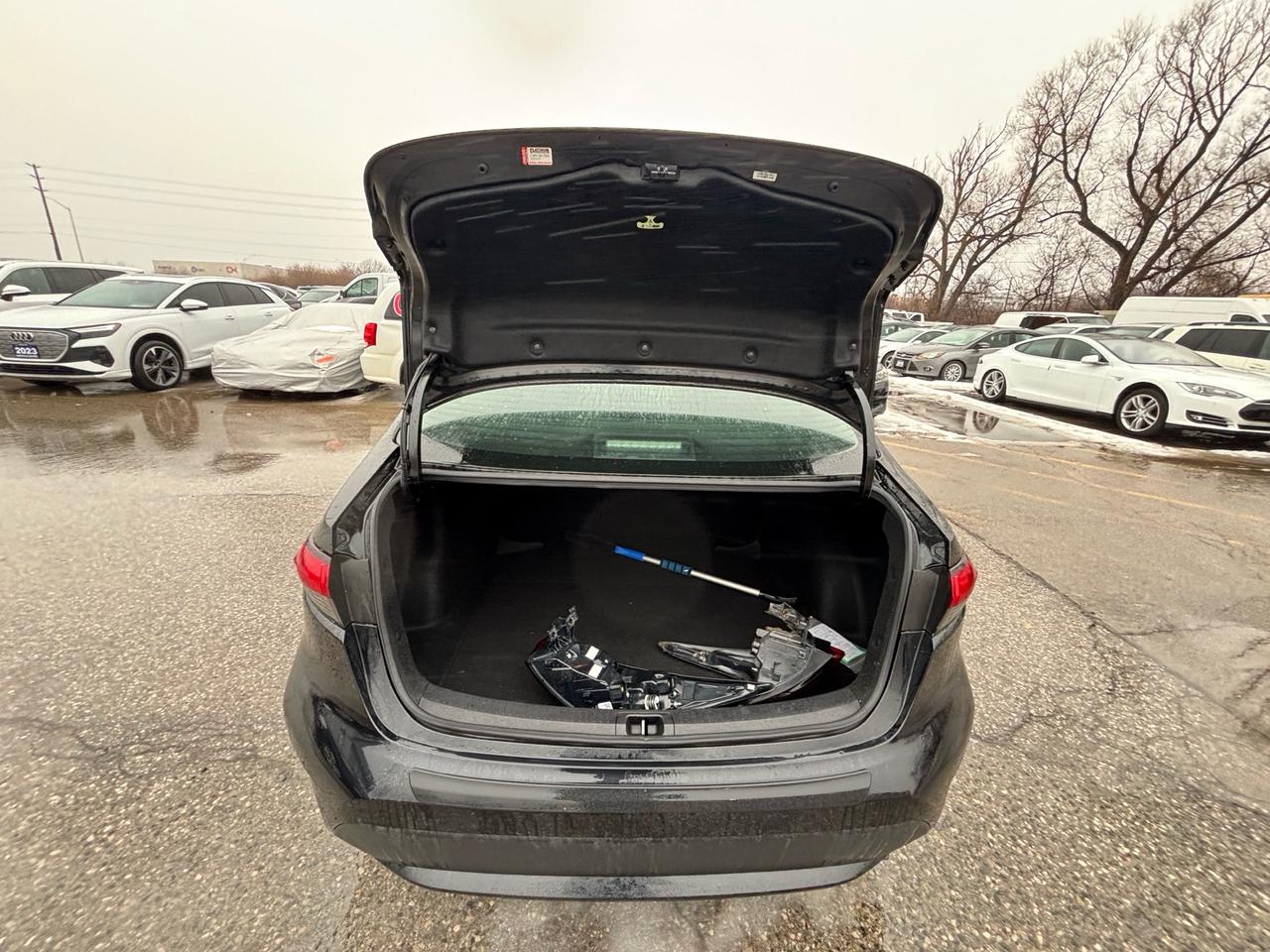 2020 Toyota Corolla XLE, Navigation, Leather, Roof Photo