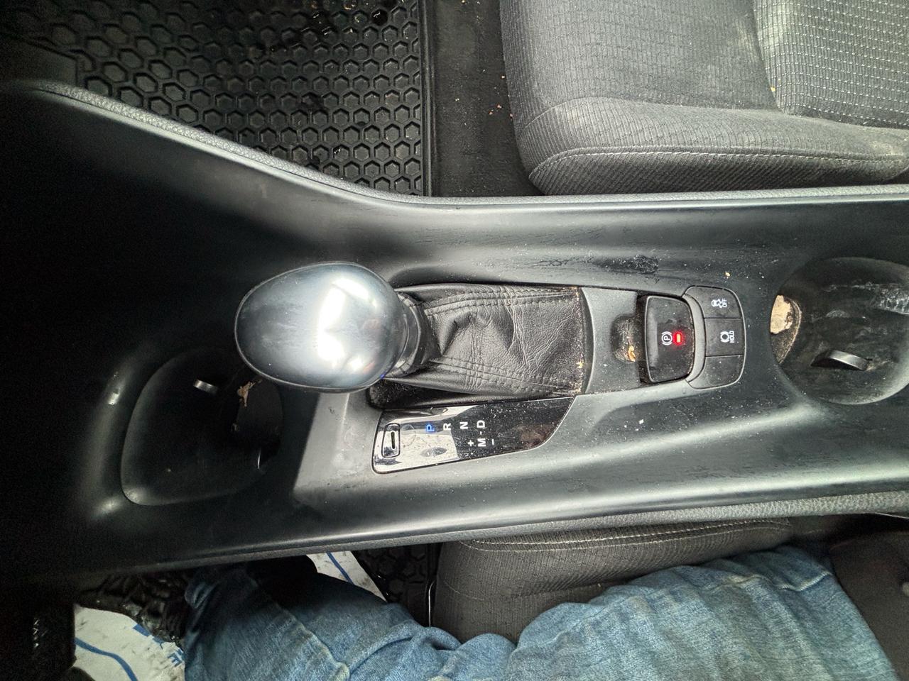 2018 Toyota C-HR Fwd Xle Photo